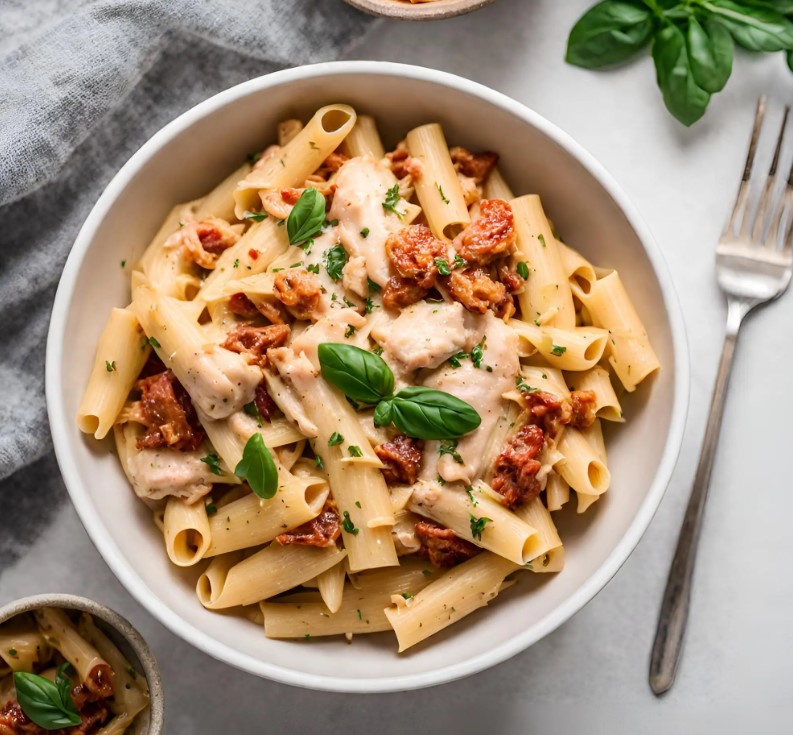 Creamy Sundried Tomato and Chicken Pasta